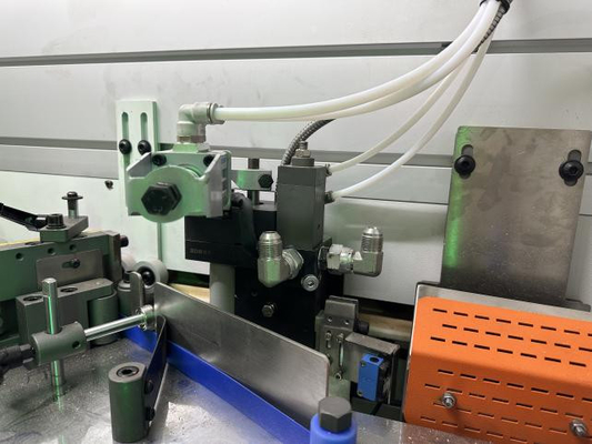 Laser Edgebander inteligente S280 para produção de móveis finais