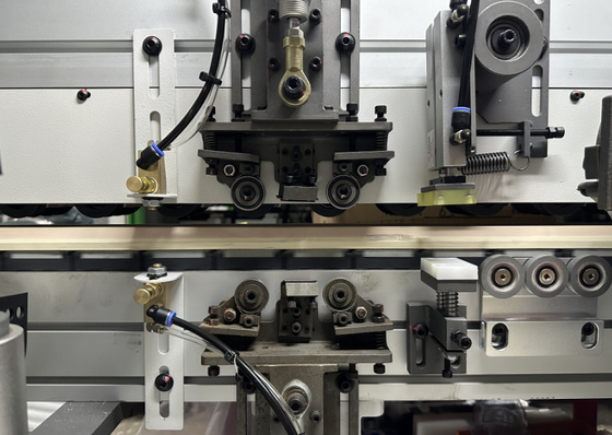 Laser Edgebander inteligente S280 para produção de móveis finais